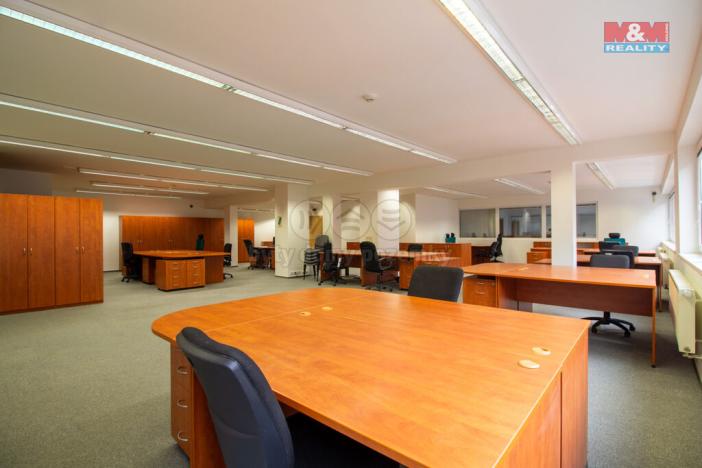 Pronájem kanceláře, Praha - Hostivař, Na Plískavě, 401 m2