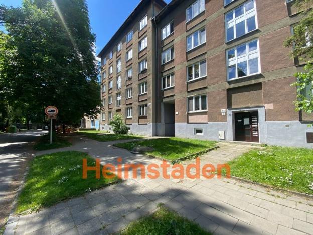 Pronájem bytu 1+kk, Karviná - Nové Město, Fibichova, 31 m2