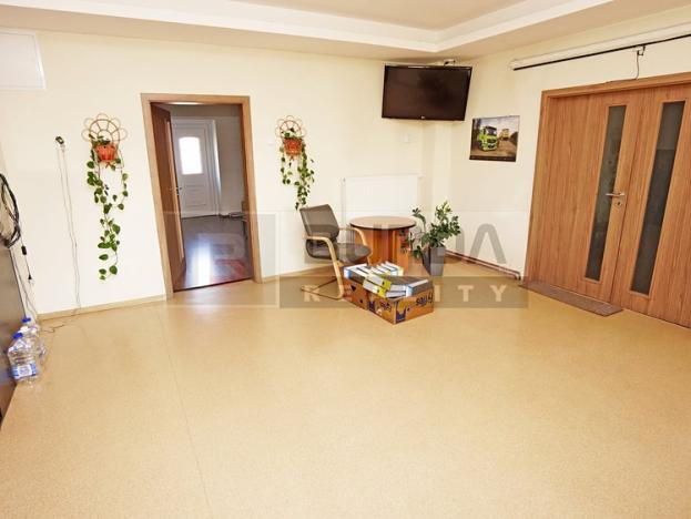 Pronájem komerční nemovitosti, Kojetice, 74 m2