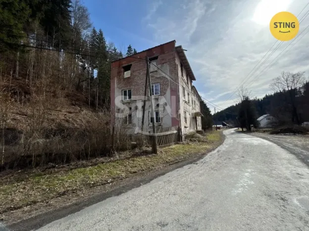 Prodej rodinného domu, Jindřichov, 700 m2