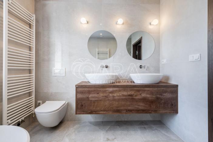 Prodej vícegeneračního domu, Slaný, Vepřkova, 460 m2