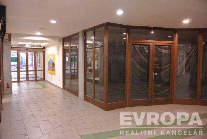 Pronájem obchodního prostoru, Vrchlabí, Krkonošská, 150 m2