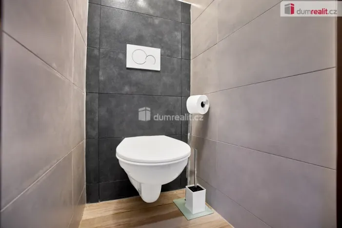 Prodej rodinného domu, Nejdek, Karlovarská, 280 m2
