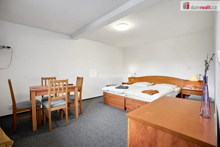 Prodej rodinného domu, Nejdek, Karlovarská, 280 m2