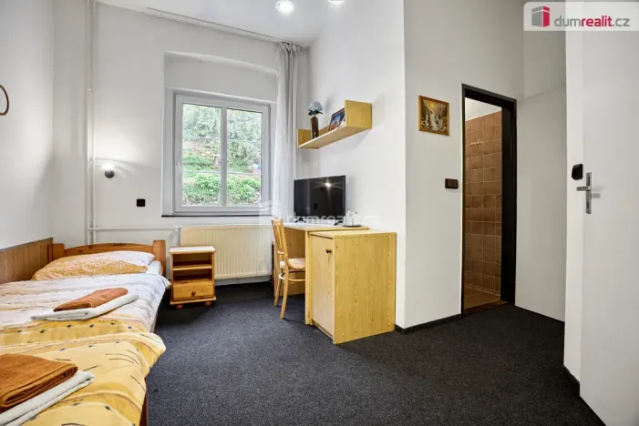 Prodej rodinného domu, Nejdek, Karlovarská, 280 m2