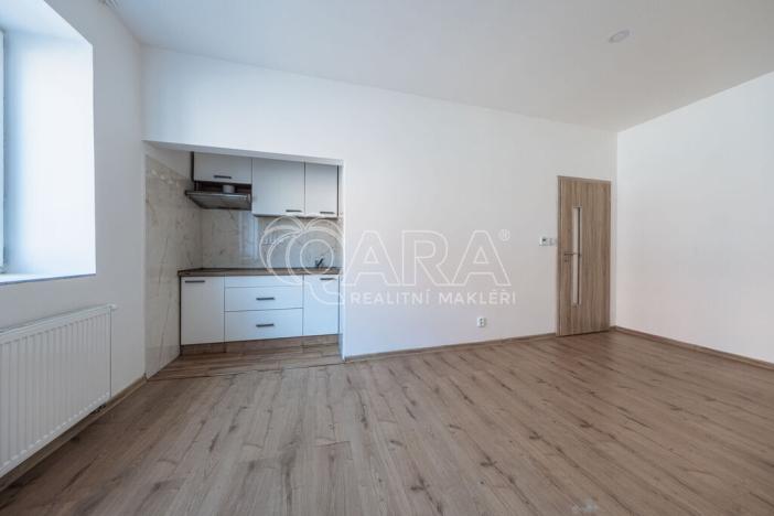 Pronájem bytu 2+kk, Praha - Malešice, U tvrze, 58 m2