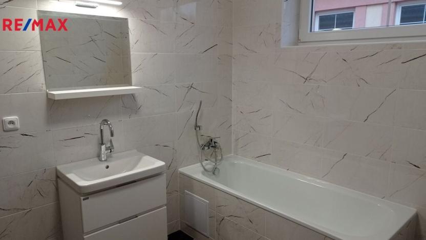 Pronájem bytu 2+kk, Humpolec, Lnářská, 64 m2