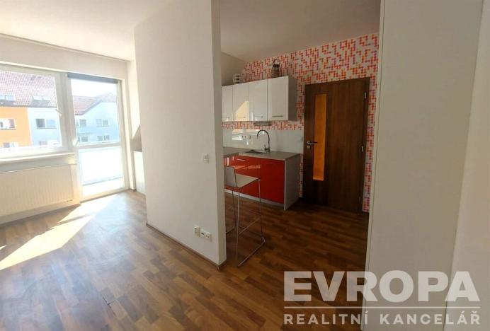 Prodej bytu 1+kk, Praha - Písnice, Švihovská, 38 m2