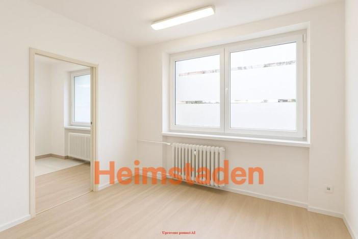 Pronájem obchodního prostoru, Havířov - Město, Národní třída, 72 m2