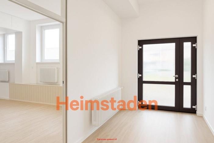 Pronájem obchodního prostoru, Havířov - Město, Národní třída, 72 m2