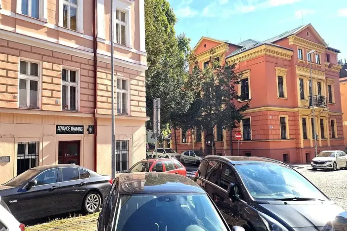 Pronájem bytu 2+kk, Praha - Vinohrady, Šafaříkova, 39 m2