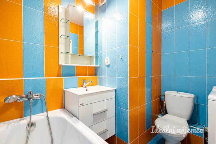 Pronájem bytu 2+kk, Praha - Černý Most, Kpt. Stránského, 43 m2