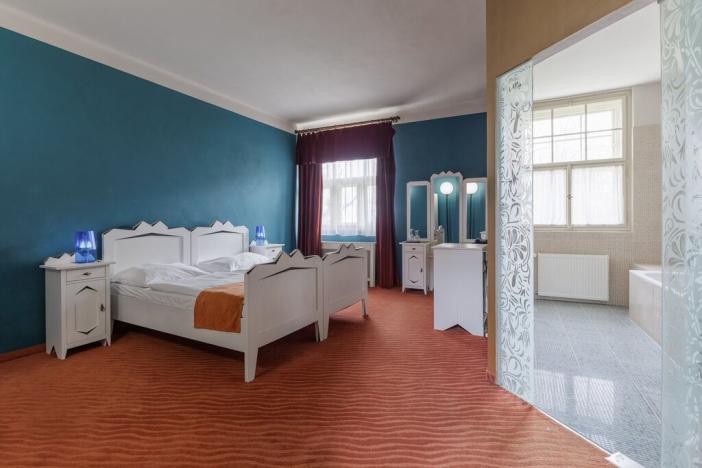 Prodej ubytování, Ratboř, Komenského, 3000 m2