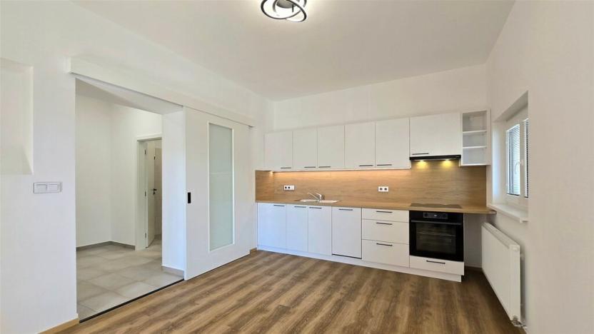 Pronájem bytu 2+kk, Beroun - Beroun-Město, Na Parkáně, 41 m2