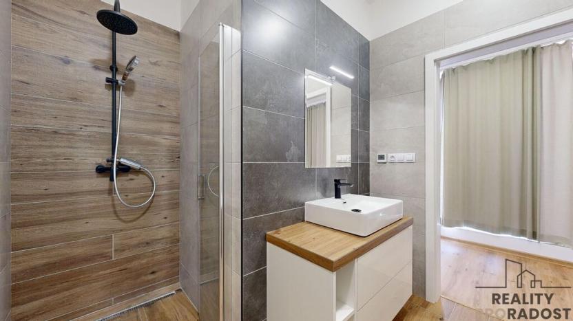 Prodej bytu 2+kk, Třebíč - Vnitřní Město, Karlovo nám., 116 m2