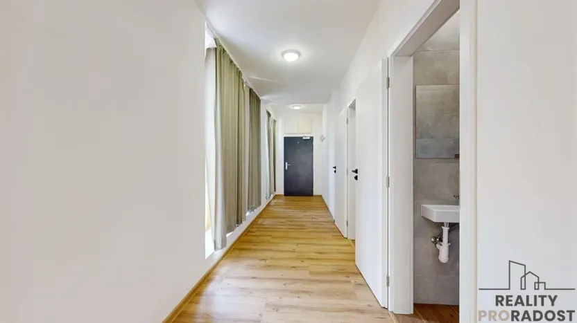 Prodej bytu 2+kk, Třebíč - Vnitřní Město, Karlovo nám., 116 m2