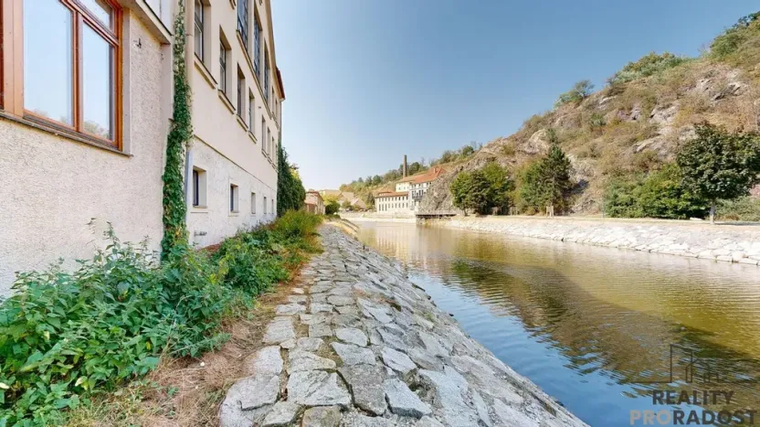 Prodej bytu 2+kk, Třebíč - Vnitřní Město, Karlovo nám., 116 m2