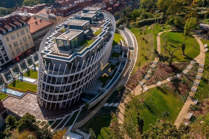 Pronájem obchodního prostoru, Praha - Smíchov, Holečkova, 345 m2