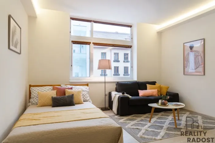 Prodej bytu 3+kk, Třebíč - Vnitřní Město, Karlovo nám., 123 m2