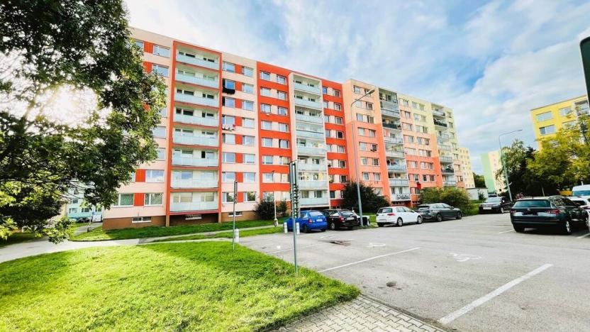 Prodej bytu 2+kk, Kladno - Kročehlavy, Litevská, 48 m2