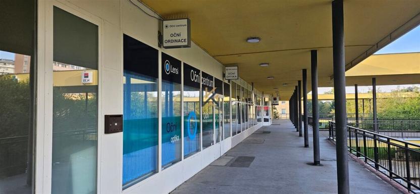 Pronájem obchodního prostoru, Praha - Lhotka, Novodvorská, 292 m2