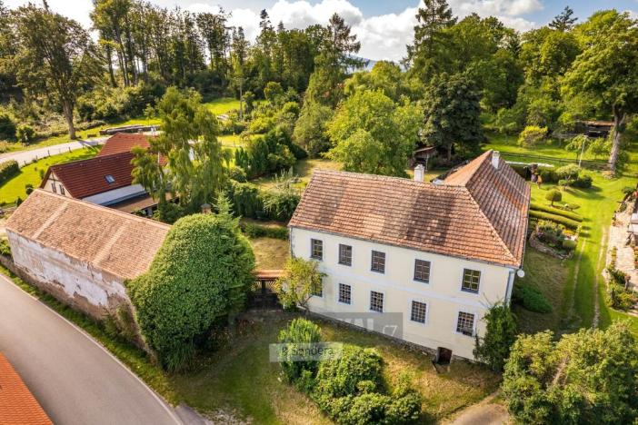 Prodej zemědělské usedlosti, Brloh, 300 m2