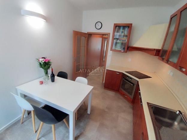 Pronájem bytu 3+1, Karlovy Vary, Mariánskolázeňská, 79 m2