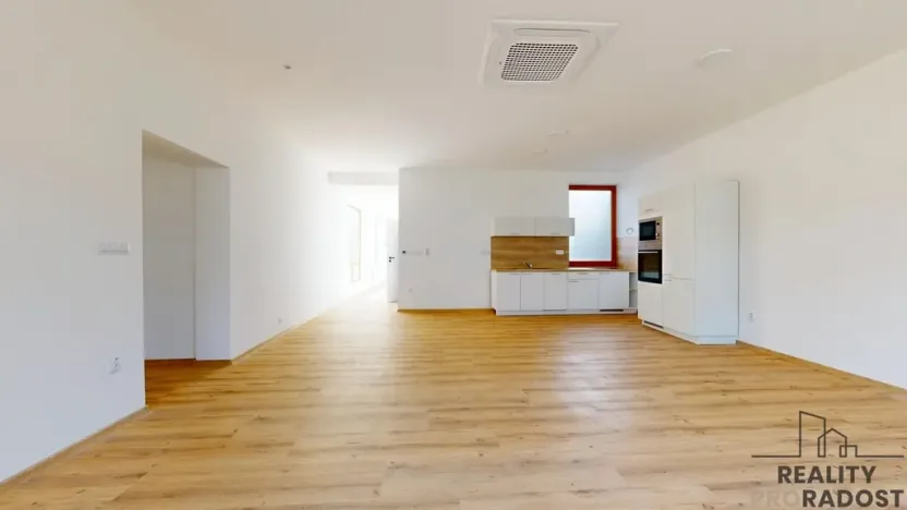 Prodej bytu 4+kk, Třebíč - Vnitřní Město, Karlovo nám., 119 m2
