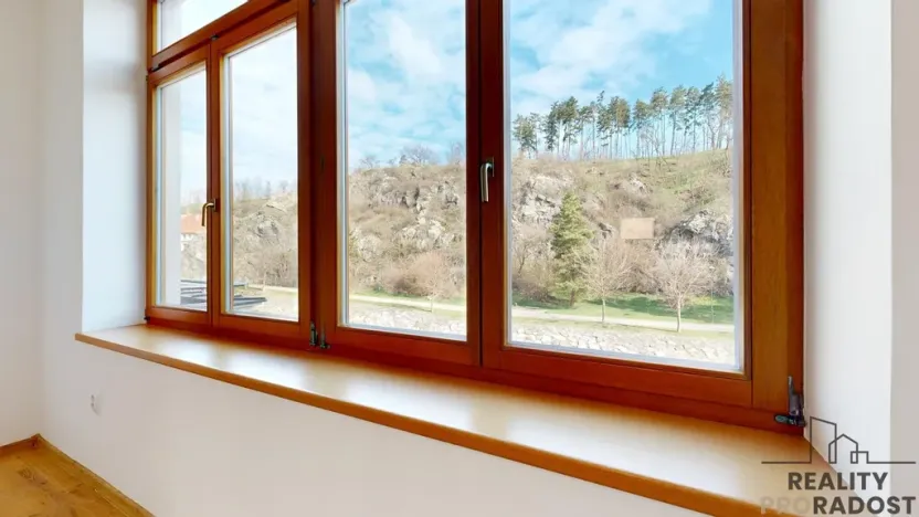 Prodej bytu 4+kk, Třebíč - Vnitřní Město, Karlovo nám., 119 m2