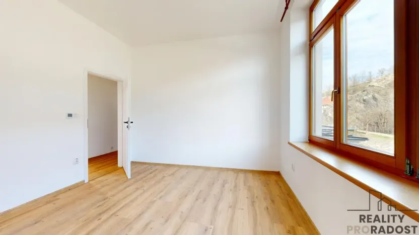 Prodej bytu 4+kk, Třebíč - Vnitřní Město, Karlovo nám., 119 m2
