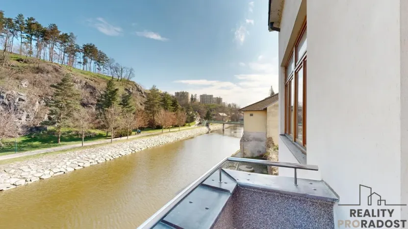 Prodej bytu 4+kk, Třebíč - Vnitřní Město, Karlovo nám., 119 m2