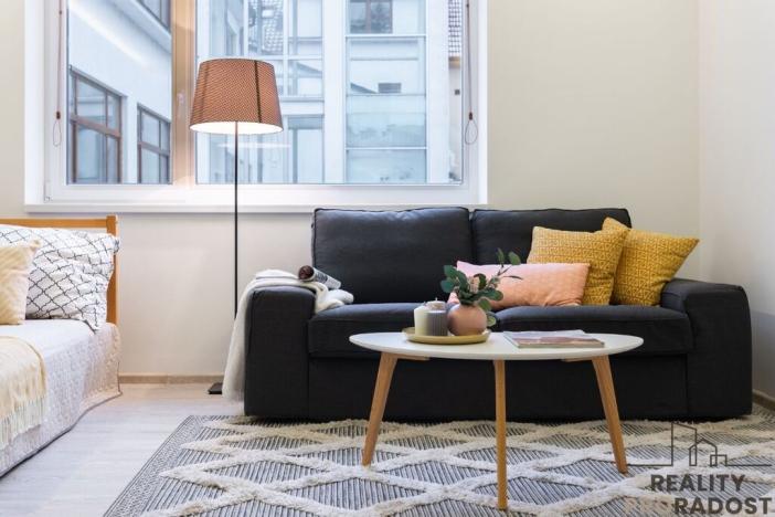 Prodej atypického bytu, Třebíč - Vnitřní Město, Karlovo nám., 189 m2