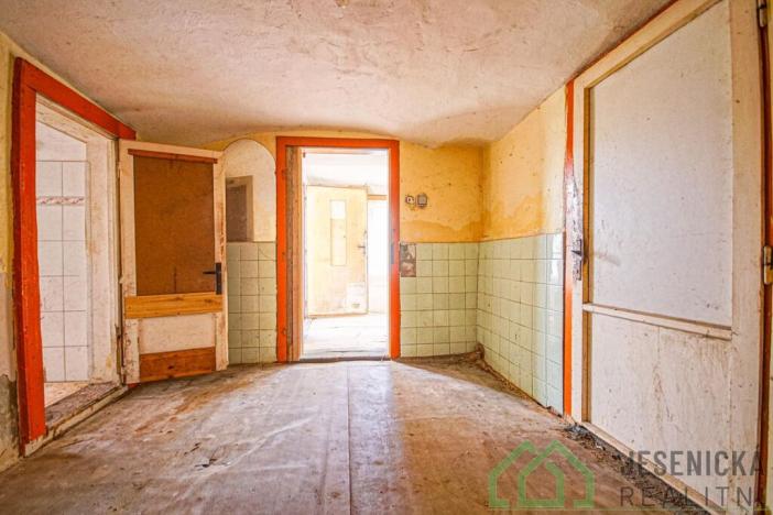 Prodej rodinného domu, Uhelná - Dolní Fořt, 250 m2