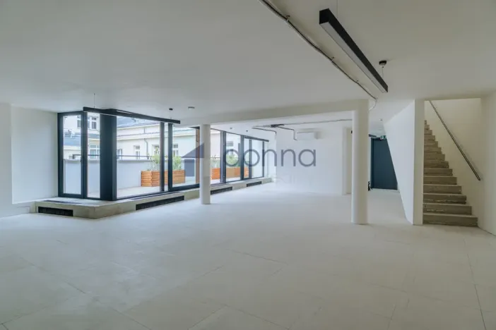 Pronájem kanceláře, Praha - Nové Město, Václavské náměstí, 511 m2