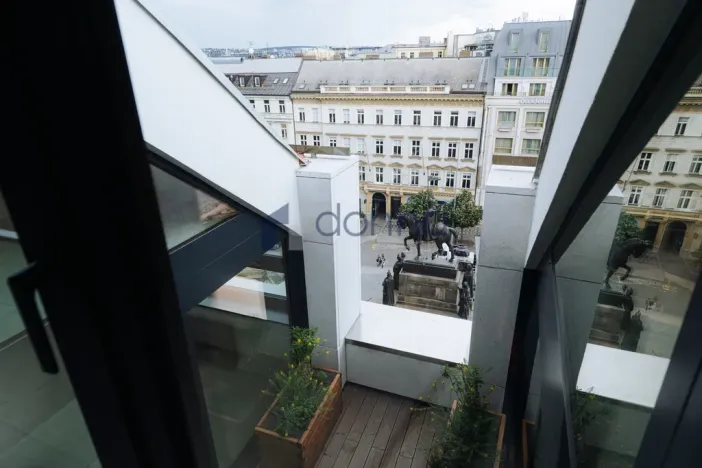 Pronájem kanceláře, Praha - Nové Město, Václavské náměstí, 511 m2