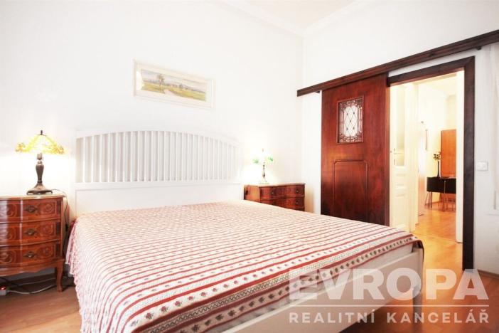 Pronájem bytu 2+1, Praha - Holešovice, Pplk. Sochora, 64 m2