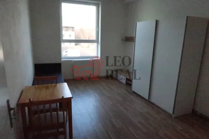 Pronájem bytu 1+kk, Strašice, 28 m2
