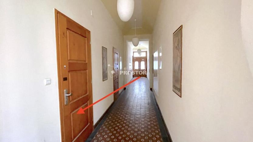 Pronájem kanceláře, Praha - Staré Město, Benediktská, 34 m2