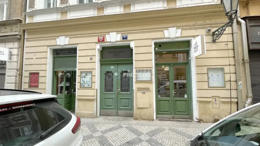 Pronájem kanceláře, Praha - Staré Město, Benediktská, 34 m2