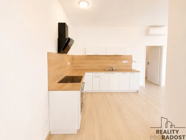 Prodej bytu 2+kk, Třebíč - Vnitřní Město, Karlovo nám., 80 m2