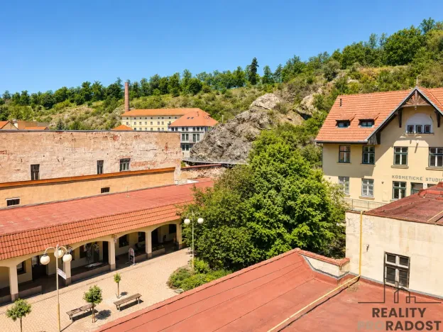 Prodej bytu 2+kk, Třebíč - Vnitřní Město, Karlovo nám., 80 m2