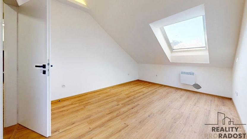 Prodej bytu 3+kk, Třebíč - Vnitřní Město, Karlovo nám., 80 m2