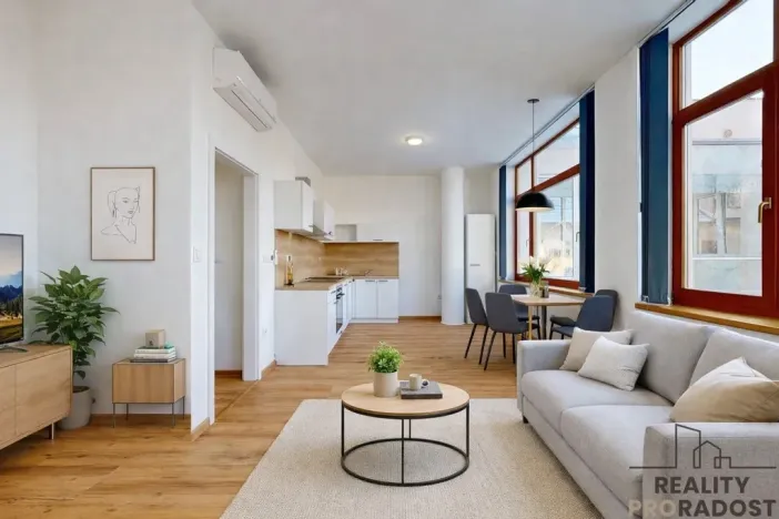 Prodej bytu 3+kk, Třebíč - Vnitřní Město, Karlovo nám., 80 m2