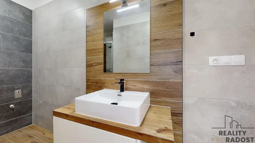 Prodej bytu 3+kk, Třebíč - Vnitřní Město, Karlovo nám., 80 m2