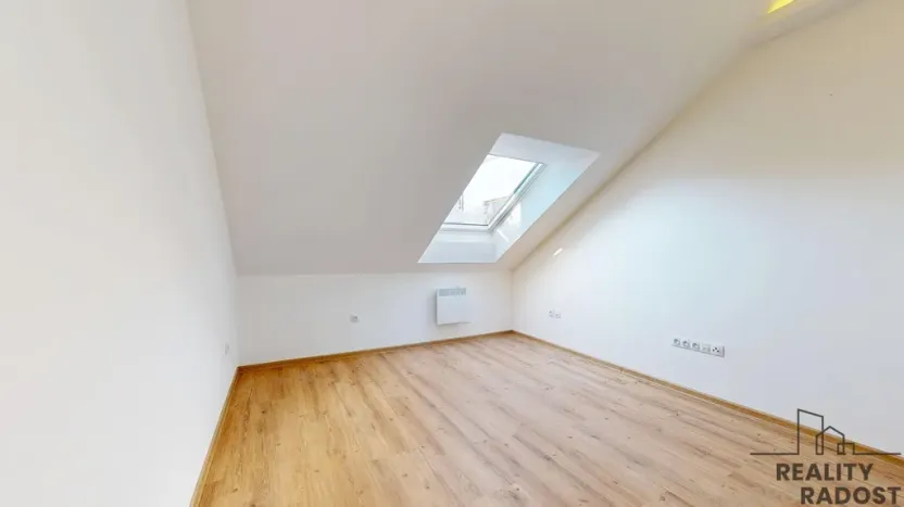 Prodej bytu 3+kk, Třebíč - Vnitřní Město, Karlovo nám., 80 m2