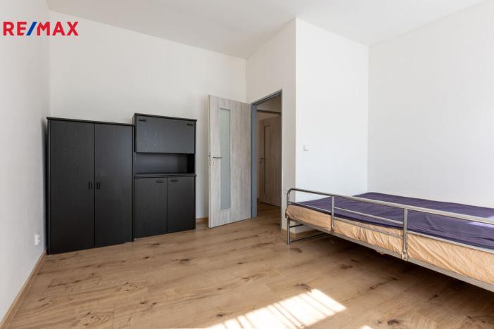 Prodej vícegeneračního domu, Dalovice, 278 m2