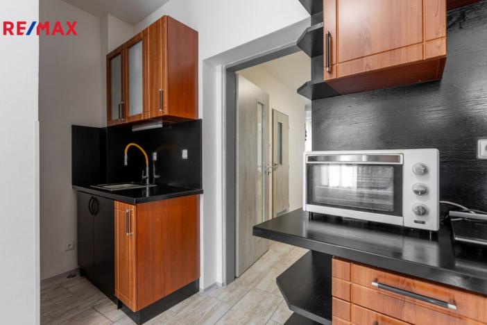 Prodej vícegeneračního domu, Dalovice, 278 m2