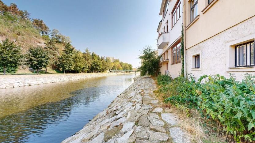 Prodej bytu 4+1, Třebíč - Vnitřní Město, Karlovo nám., 136 m2