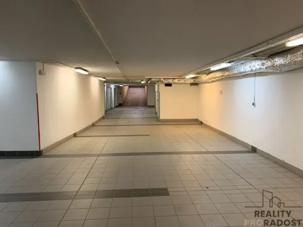 Prodej bytu 4+1, Třebíč - Vnitřní Město, Karlovo nám., 136 m2