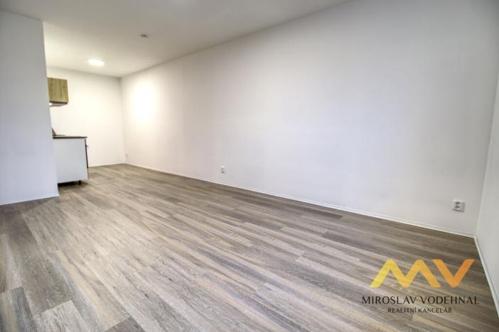 Pronájem komerční nemovitosti, Smiřice, Cukrovarská, 59 m2